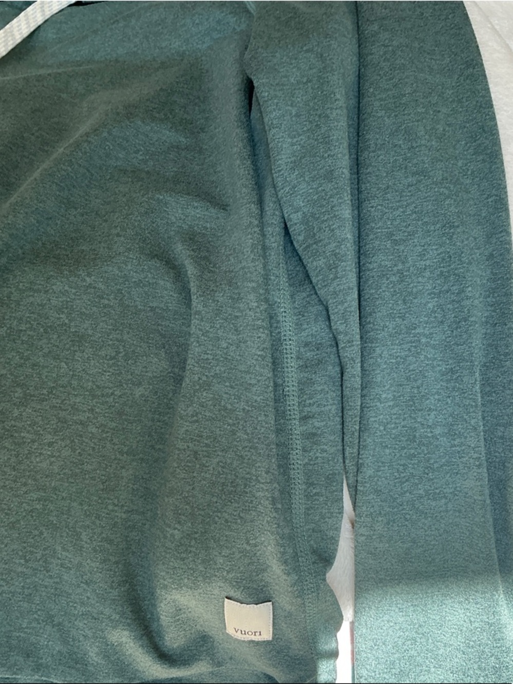 Vuori Teal hoodie
And Vuori Canvas bag - Picture 4 of 7